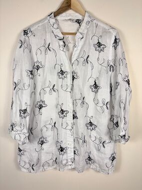 Susan Bristol White 100% Linen Button-Down Shirt Black Floral Embroidery